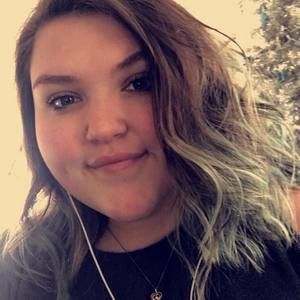 Meet your Posher, Carlee